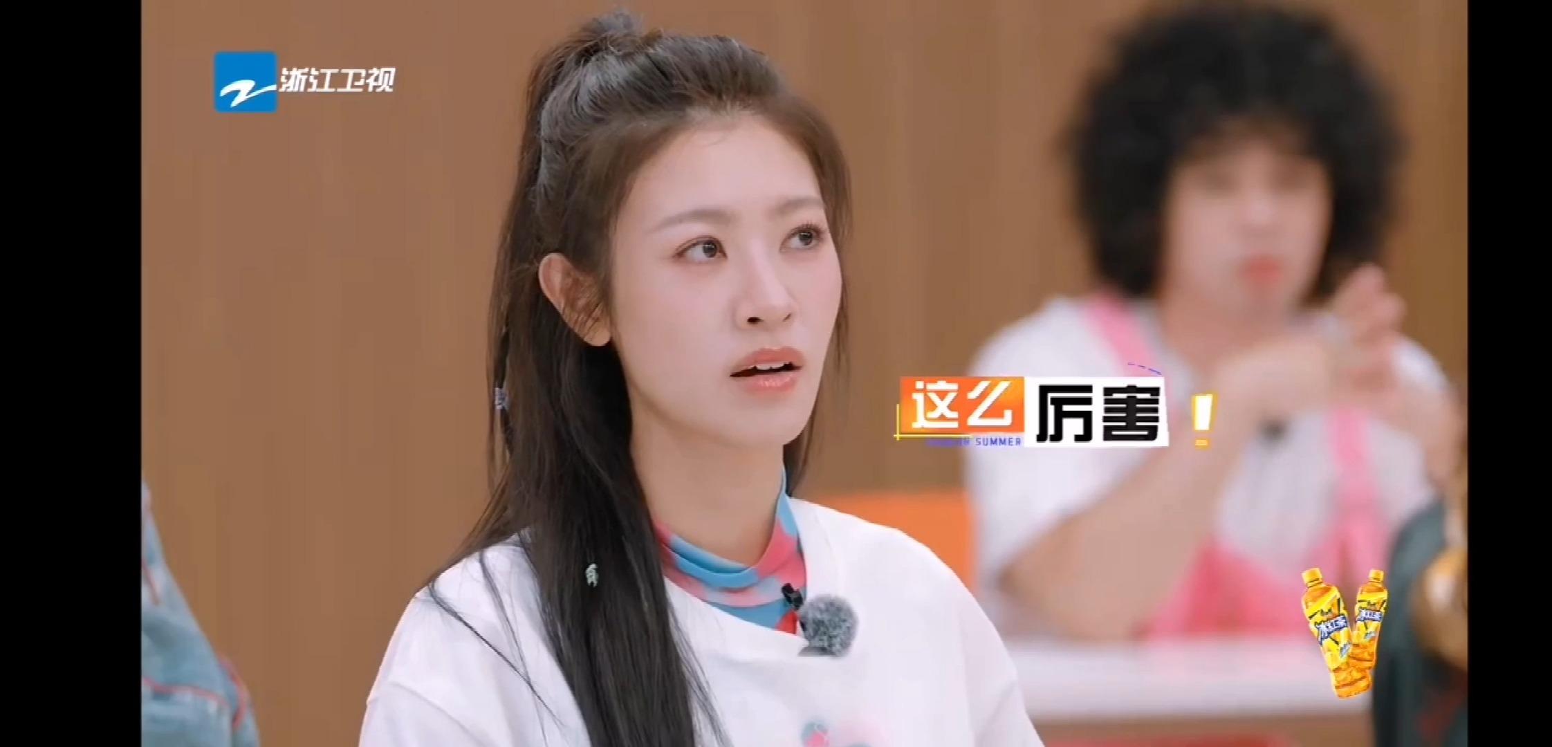 计算器音准声乐训练，李允儿失误要挨揍！韩红老师匠人精神对每个音符负责！韩红老师是真的真心希望大家好！